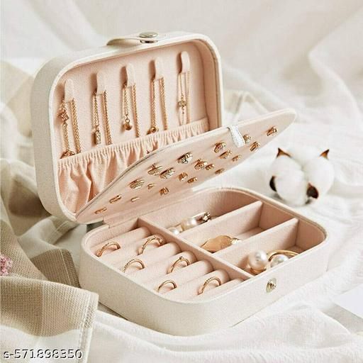 Elegant Portable Jewelry Organizer Box