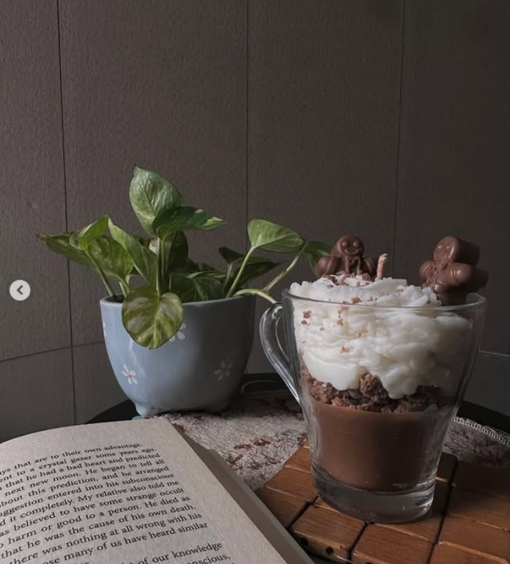 Choco Delight Dessert Candle | Handcrafted Soy Wax Candle in Glass | Eco-Friendly & Decorative
